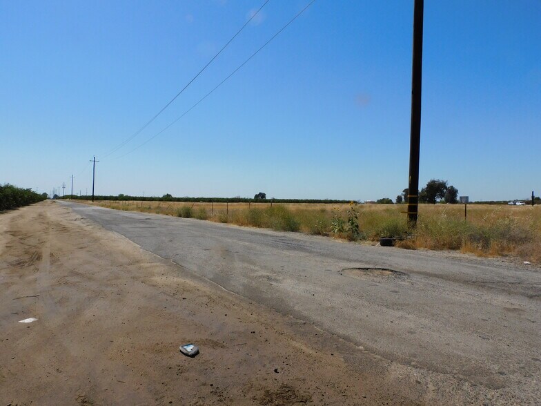 More Photos Of 17639 AVENUE 24 1/2, Chowchilla Land For Sale