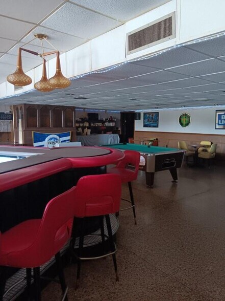 More Photos Of W11466 US Hwy 8, Dunbar Restaurant For Sale