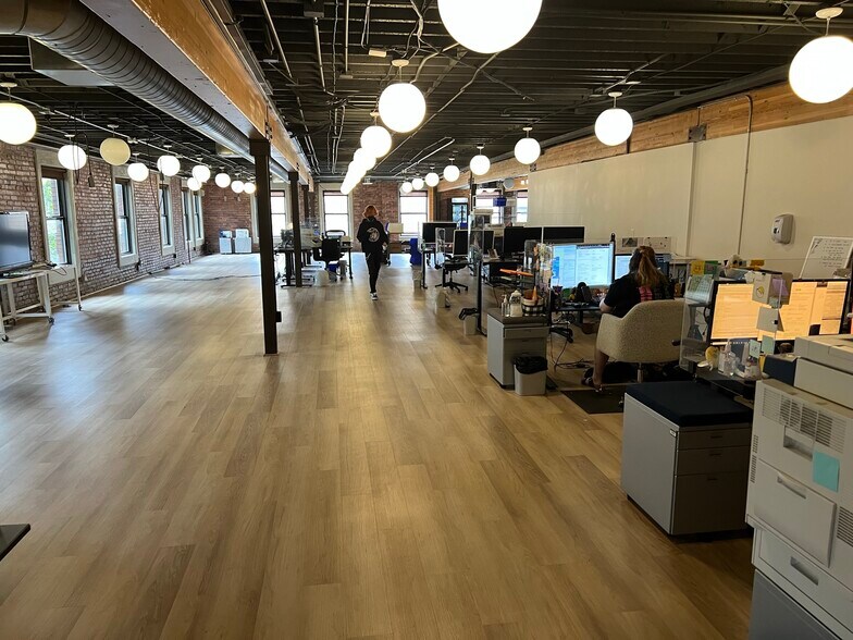 More Photos Of 633 Yesler Way, Seattle Office For Lease