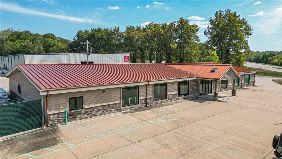 More Photos Of 9669 State Route 161, Fairview Heights Warehouse For Sale
