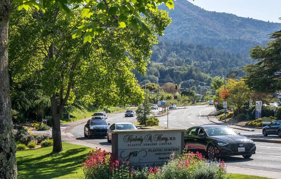 More Photos Of 350 Bon Air Rd, Greenbrae Medical For Lease