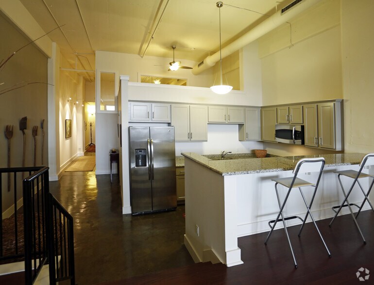 More Photos Of 505 Tennessee St, Memphis Multifamily For Sale