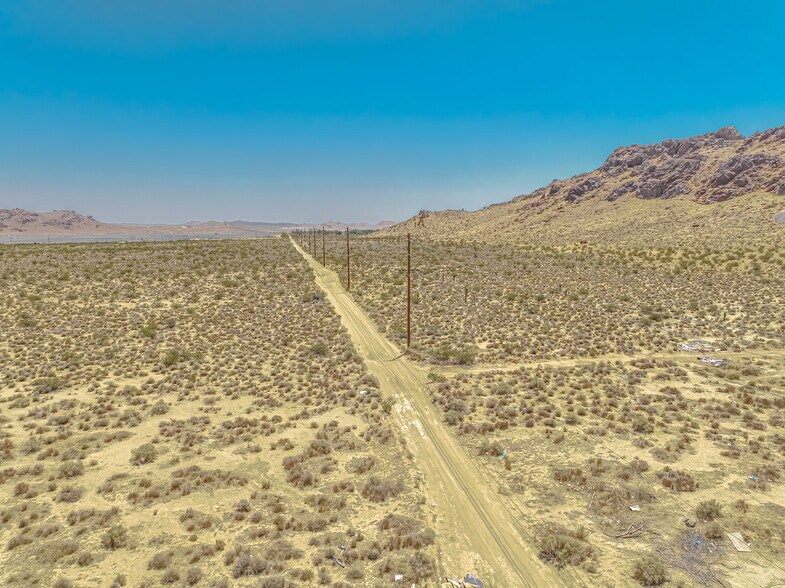 More Photos Of Favorito, Rosamond Land For Sale