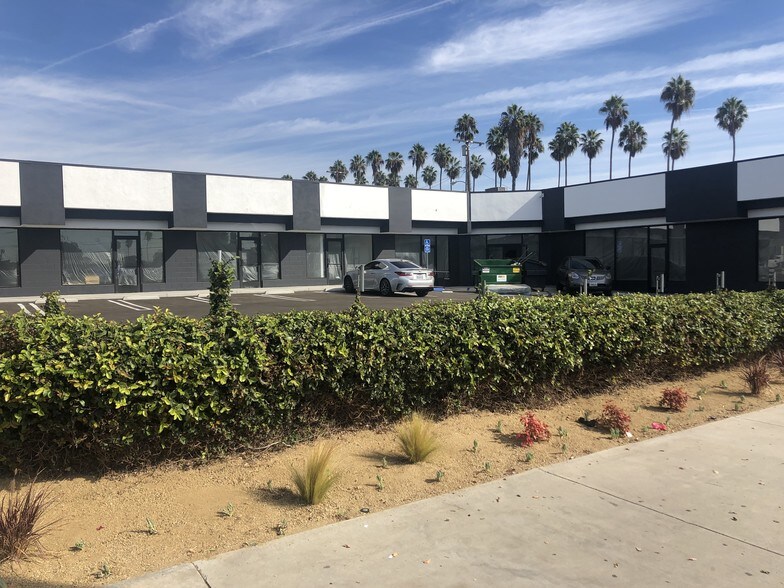 More Photos Of 3819 W Slauson Ave, Los Angeles Storefront For Lease