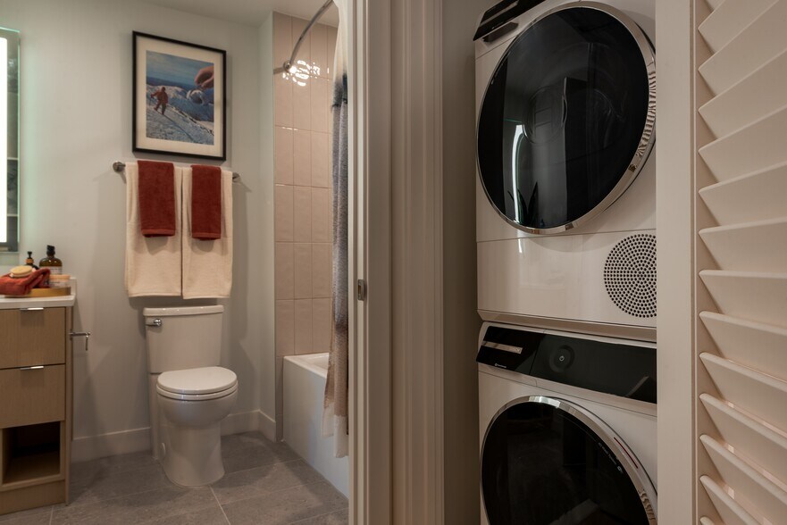 More Photos Of 2000 2nd St SW, Washington Apartments For Lease