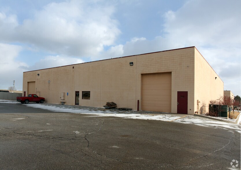 More Photos Of 33341 Dequindre Rd, Troy Service For Lease