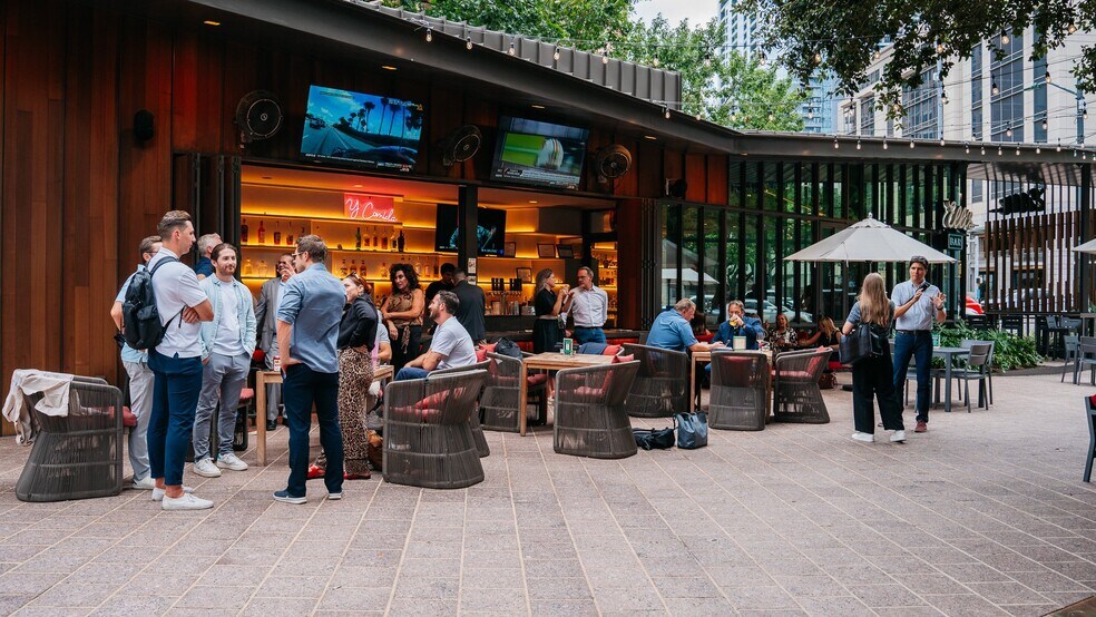 More Photos Of 111 Congress Ave, Austin General Retail For Sale