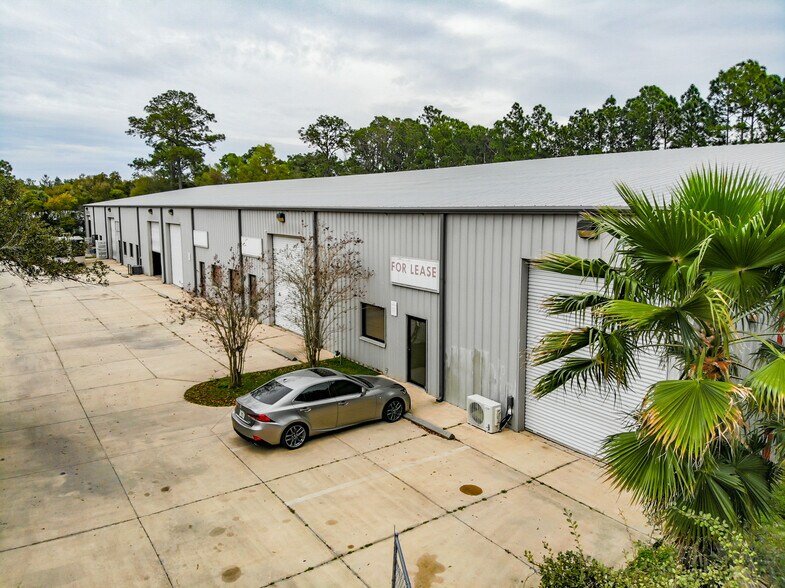 More Photos Of 1857 Patterson Ave, Deland Warehouse For Lease