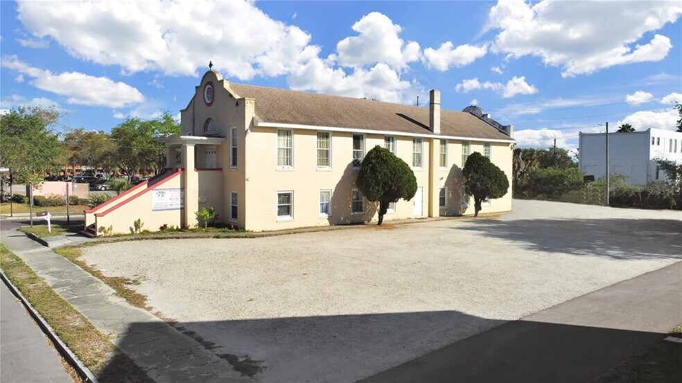 More Photos Of 953 E 11th Ave, Tampa Religious Facility For Lease