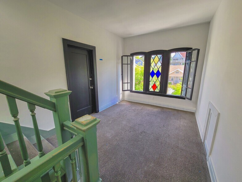 More Photos Of 1001 Hyperion Ave, Los Angeles Apartments For Sale