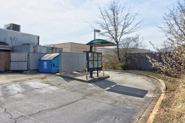 More Photos Of 394 W Butler Rd, Mauldin Restaurant For Sale