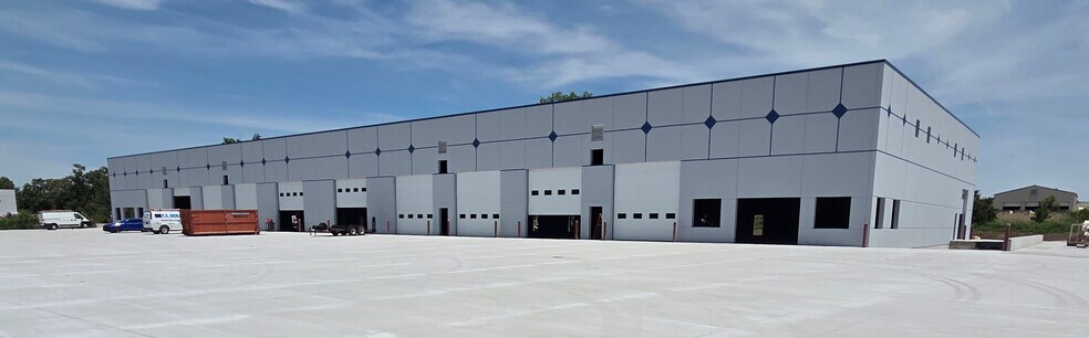 More Photos Of 1720 Workers Ct, Joliet Warehouse For Lease