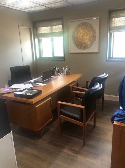 More Photos Of 20 Hospital Dr, Toms River Medical For Lease