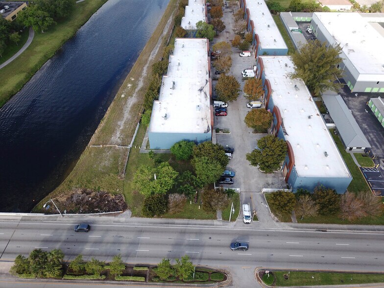 More Photos Of 20200 NW 2nd Ave, Miami Industrial For Sale