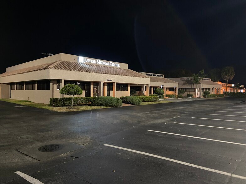 More Photos Of 2836-2854 SE Federal Hwy, Stuart Medical For Lease