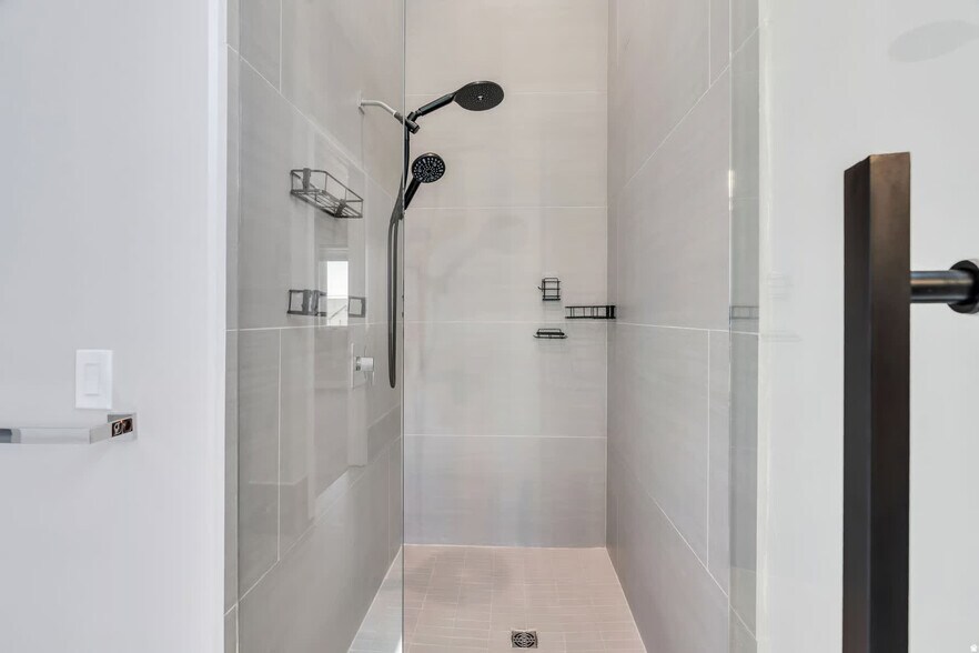 More Photos Of 7045 S 300 E, Midvale Apartments For Sale