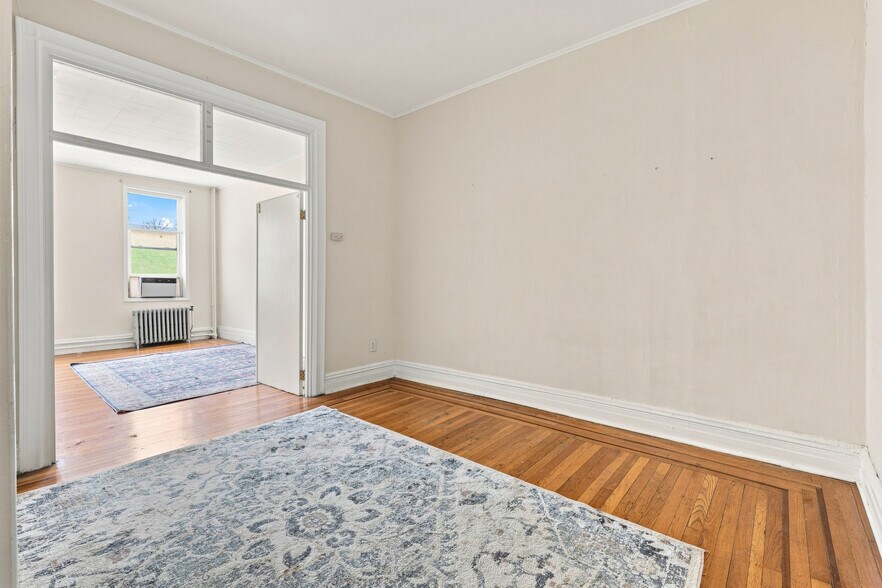 More Photos Of 704 Washington St, Hoboken Storefront Retail Residential For Sale