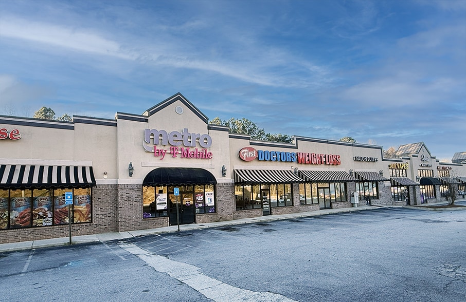 More Photos Of 6880 Douglas Blvd, Douglasville General Retail For Lease