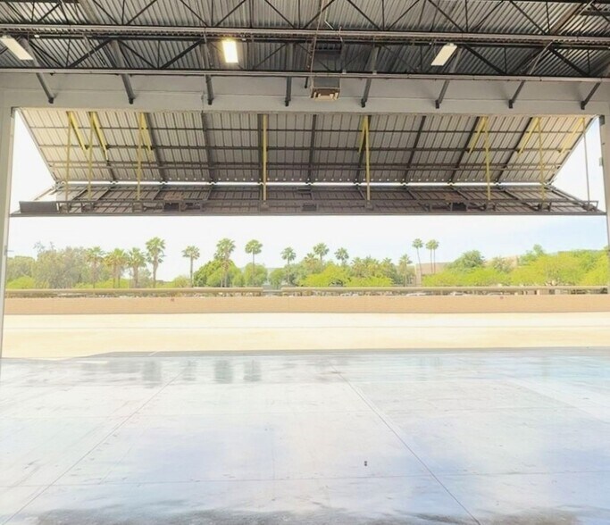 More Photos Of 1825 W Knudsen Dr, Phoenix Airplane Hangar For Lease