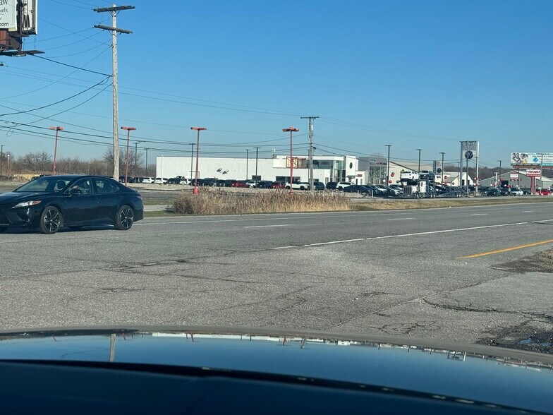 More Photos Of 3970 E Lincoln Hwy, Merrillville Land For Lease