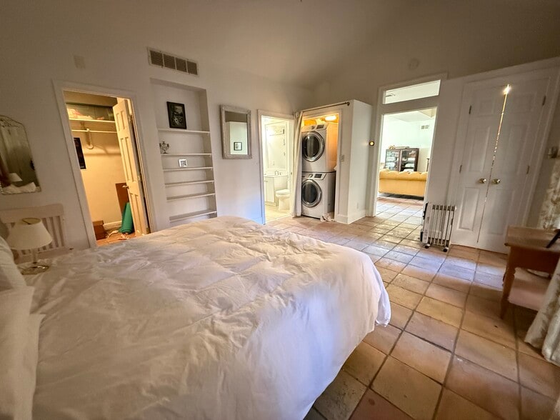 More Photos Of 1829 Phelps Pl NW, Washington Apartments For Sale