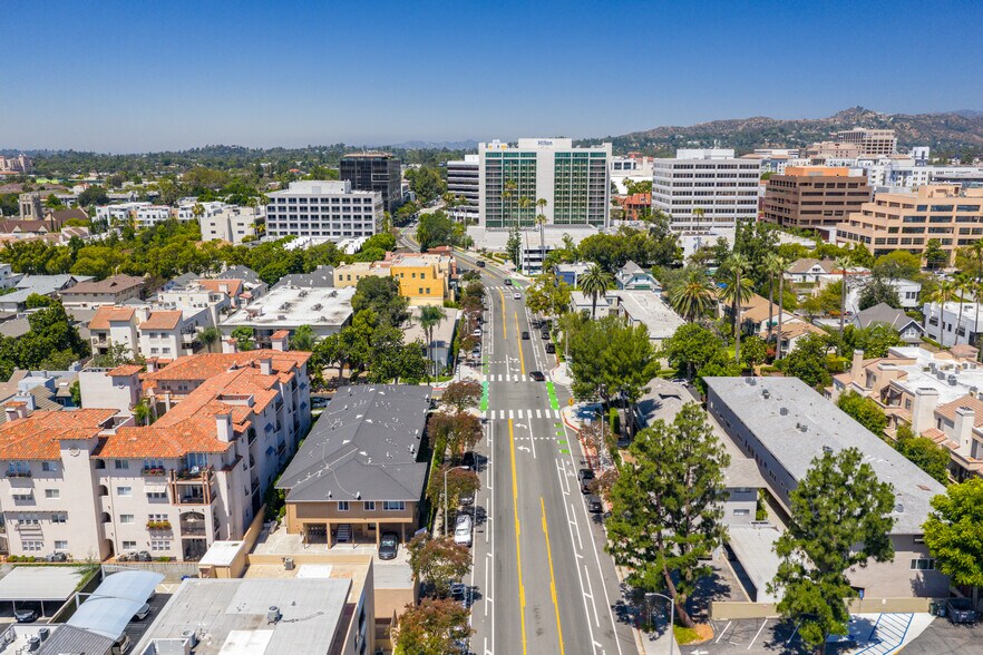 More Photos Of 200 S Madison Ave, Pasadena Apartments For Sale