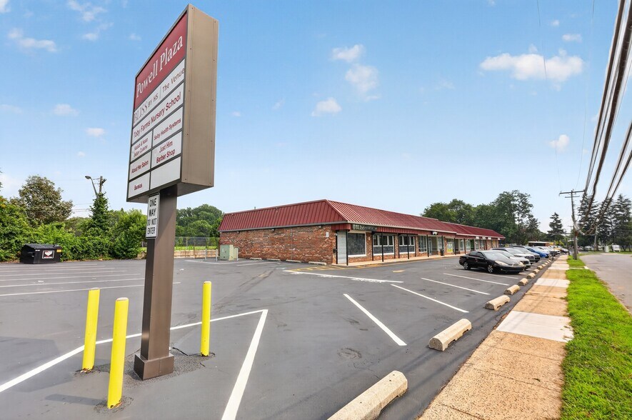 More Photos Of 1111-1135 Powell Rd, Brookhaven Freestanding For Sale