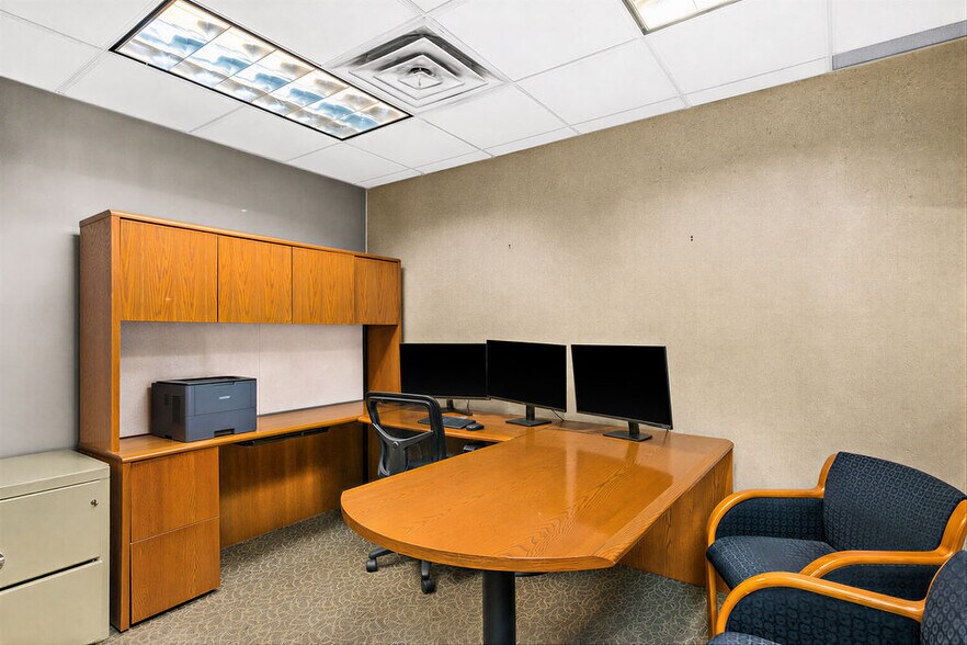 More Photos Of 331 N Central Ave, Duluth Bank For Lease