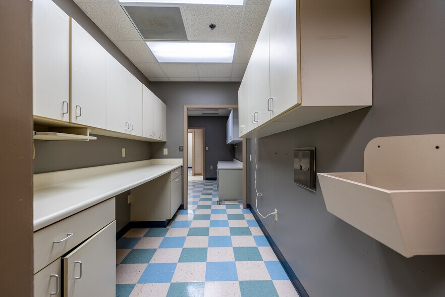 More Photos Of 6000 Joe Frank Harris Pky NW, Adairsville Healthcare For Lease