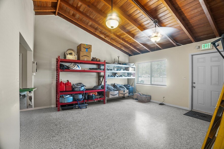 More Photos Of 4736 Lake Worth Rd, Greenacres Office For Sale