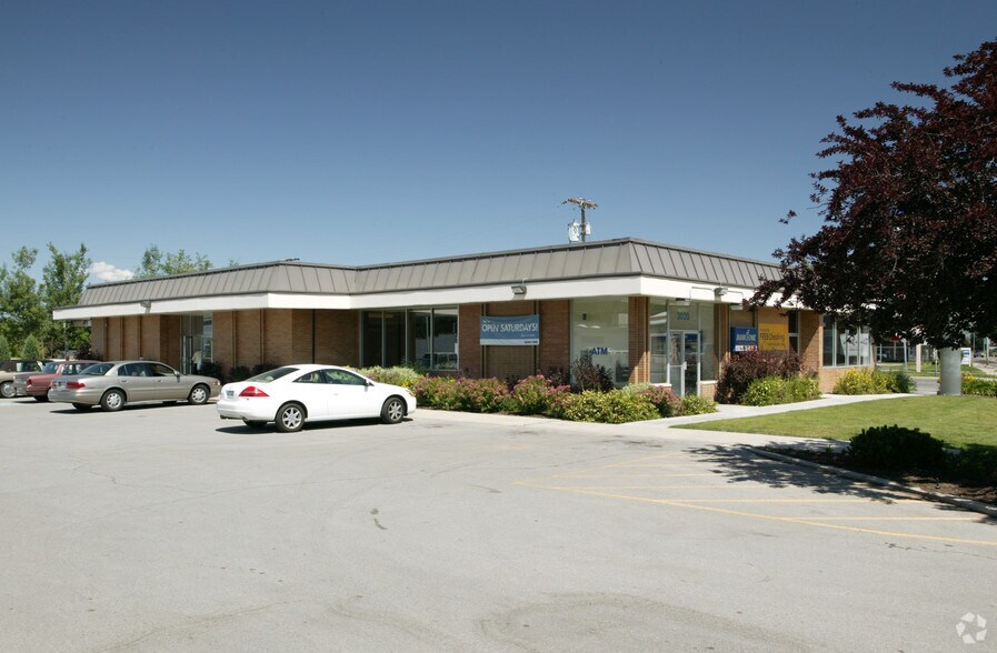 More Photos Of 3020 Highland Dr, Salt Lake City Bank For Sale