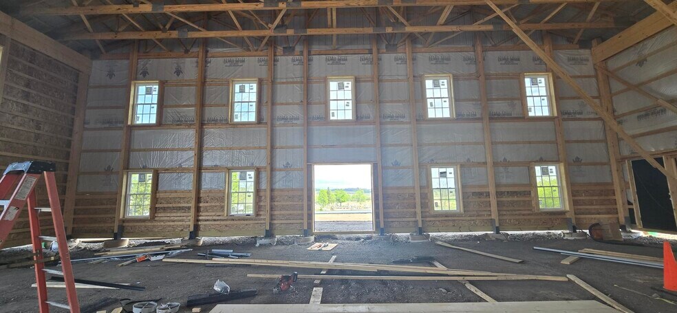 More Photos Of 1134 NY State Route 5, Elbridge Light Distribution For Lease