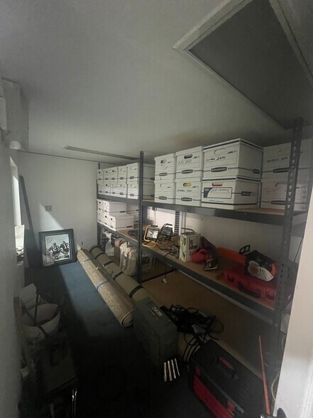More Photos Of 3840 Bayshore Blvd, Brisbane Service For Lease