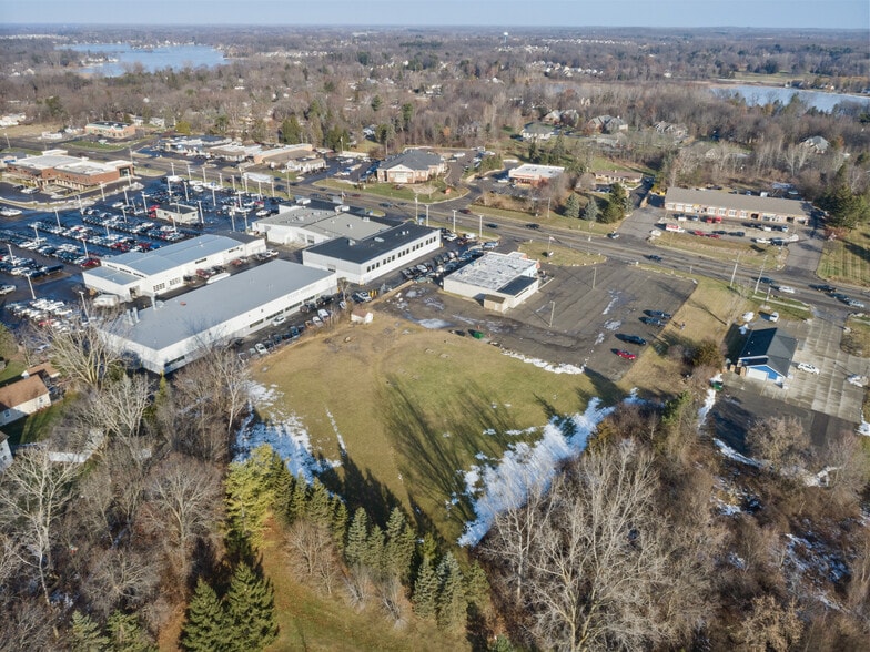 More Photos Of 2830 E Grand River Ave, Howell Lodge Meeting Hall For Sale