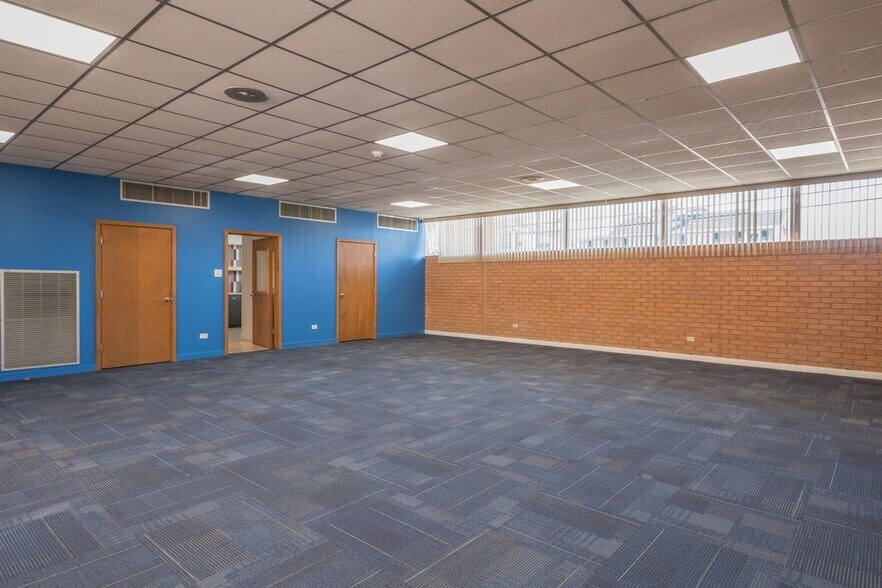 More Photos Of 807 Hudson Ln, Monroe Office For Sale