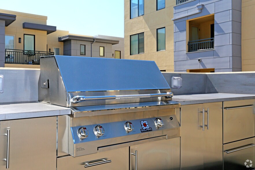 More Photos Of 100 Grand Ln, Foster City Apartments For Lease