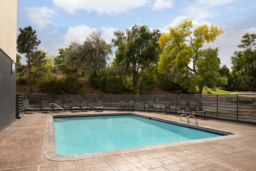 More Photos Of 3605 S Wadsworth Blvd, Lakewood Hotel For Sale
