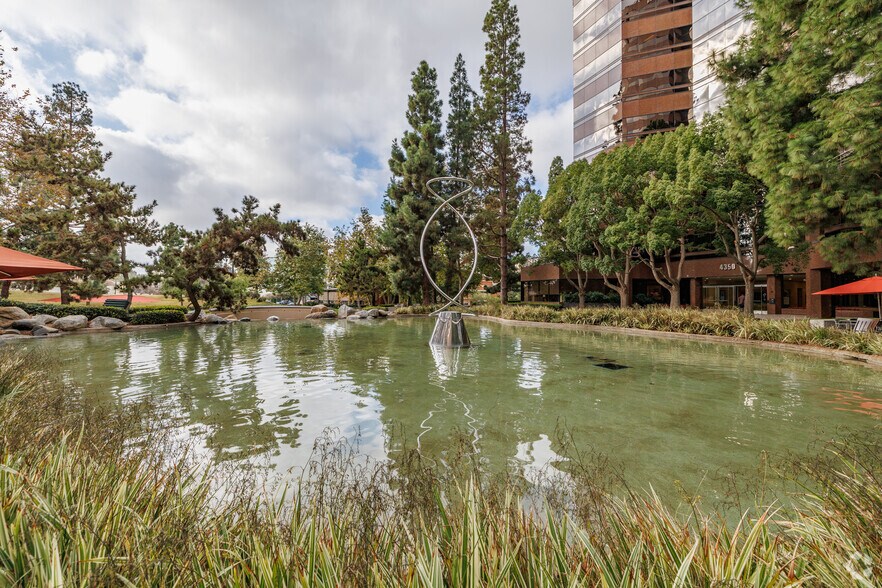 More Photos Of 4370 La Jolla Village Dr, San Diego Office For Lease