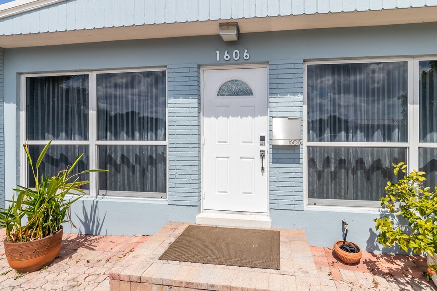 More Photos Of 1606 NE 15th Ave, Fort Lauderdale Specialty For Sale