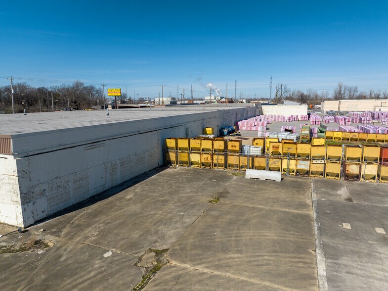 More Photos Of 653-655 Corrine Ave, Memphis Distribution For Lease