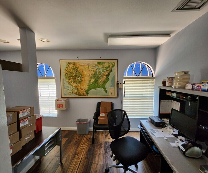 More Photos Of 3663 Pecos-McLeod, Las Vegas Medical For Sale