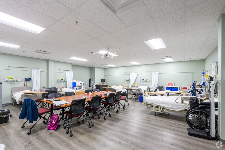More Photos Of 124 Old Potomac Church Rd, Stafford Medical For Lease