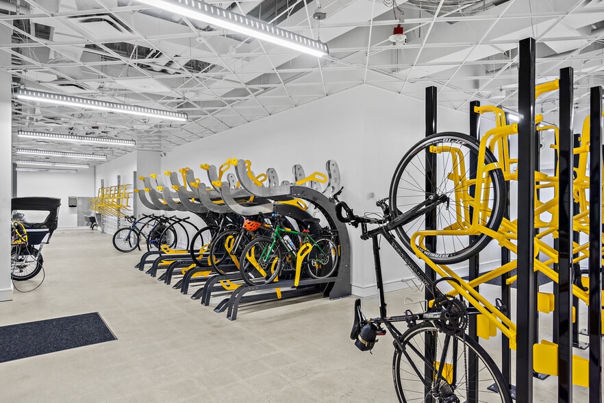 More Photos Of 1201 3rd Ave, Seattle Office For Lease