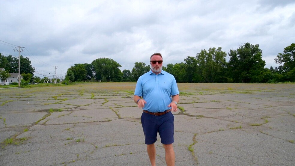 Primary Photo Of 187 King st, Northampton Land For Lease