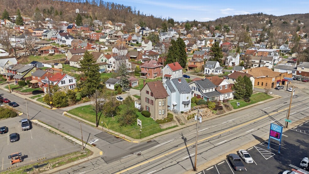 More Photos Of 8306 Ohio River Blvd, Pittsburgh Office For Sale