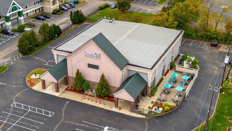 More Photos Of 11473 Chester Rd, Sharonville Restaurant For Sale