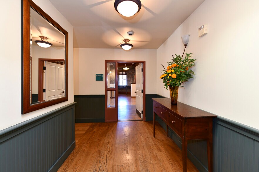 More Photos Of 1417 Railroad Ave, Saint Helena Medical For Sale