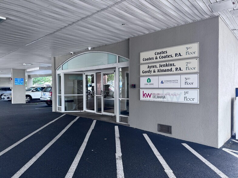 More Photos Of 6200 Coastal Hwy, Ocean City Office For Sale