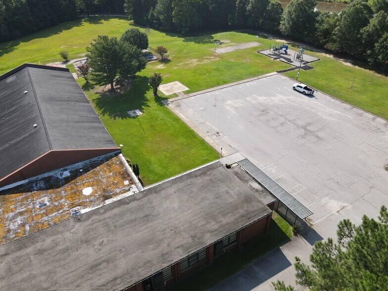 More Photos Of 8967 Cedar Grove School Loop Rd, Nashville Schools For Sale