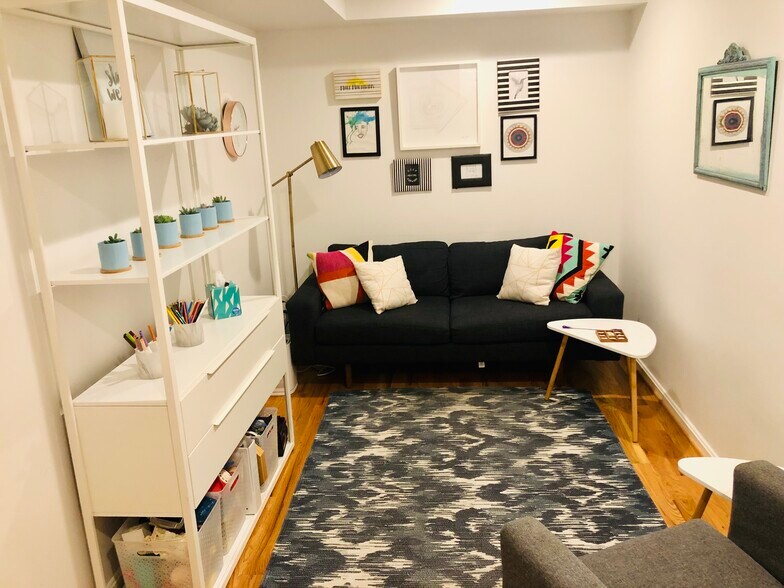 More Photos Of 4502 Schenley Rd, Baltimore Office For Lease